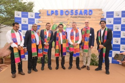 Celebrated 25th anniversary of LPS Bossard with esteemed dignitaries, customers, and guests from government and social organizations.